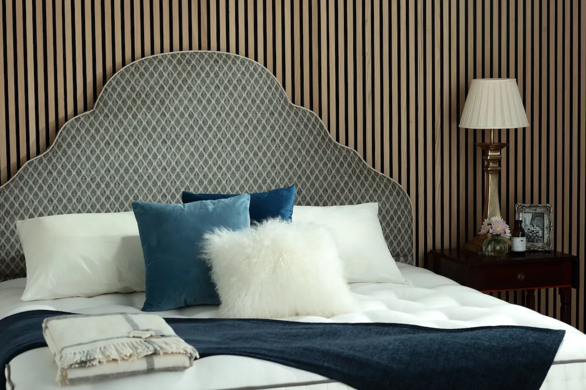 Enchanted House Queen Anne Renaissance Bed Frame